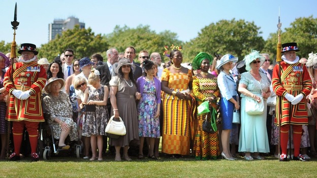Garden Party At Buckingham Buckingham Palace 3 - OSPITI