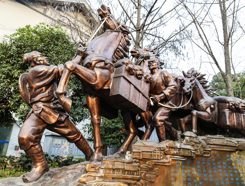 La via del tè e del cavallo - Statua commemorativa - dreamstimesmall